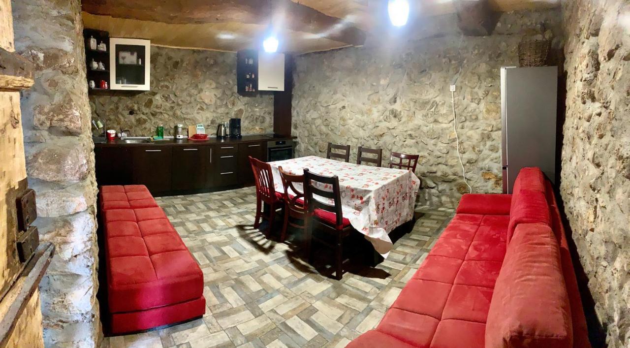Hotel Цяла Ваканционна Къща- Florina Houses Goranovtsi Exterior foto